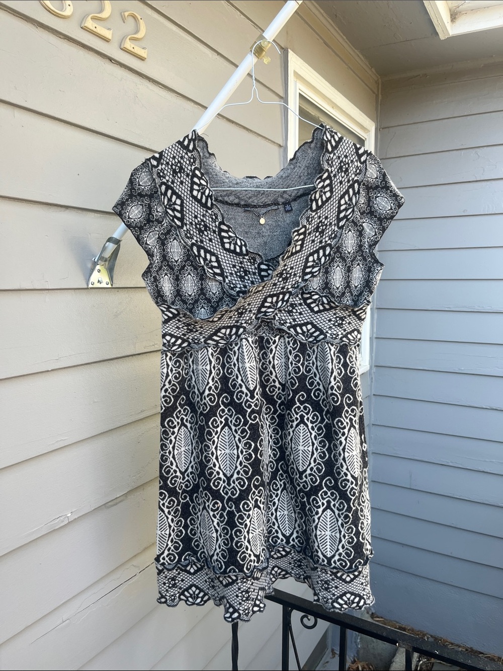 Anthropologie Knitted & Knotted Black & White Knit Cap Sleeve Dress Sz L